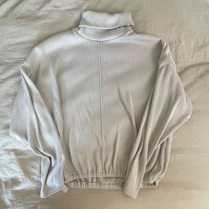 Zara turtleneck size Medium